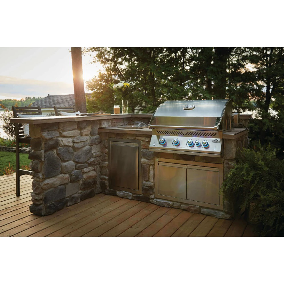 Napoleon Built-In 700 Series 32-Inch Gas Grill with Infrared Rear Burner - BIG32RB Napoleon Built-In 700 Series 32-Inch Gas Grill With Infrared Rear Burner - BIG32RB -Elite Patio Direct Shop NapoleonBUILT IN700SERIES327