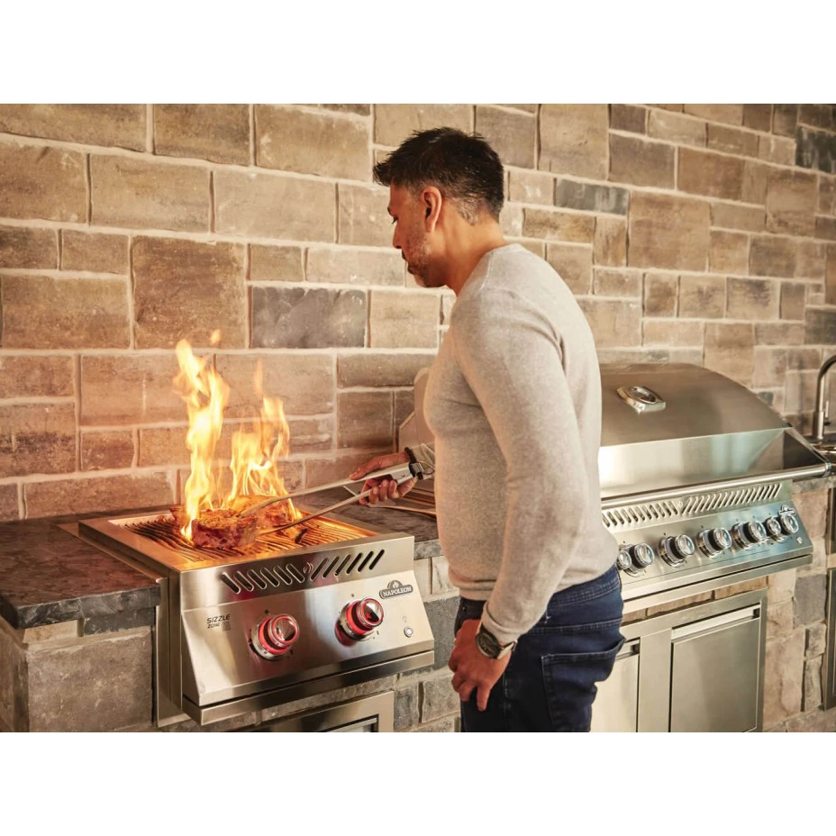 Napoleon 700 Series 18-Inch Built-In Dual Infrared Burner with Stainless Steel Cover - BIB18IR Napoleon 700 Series 18-Inch Built-In Dual Infrared Burner With Stainless Steel Cover - BIB18IR -Elite Patio Direct Shop NapoleonBUILT IN700SERIESDUALINFRAREDBURNER4