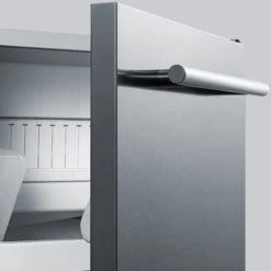 Summit Commercial 62 Lb. 15-Inch Outdoor/Indoor Clear Ice Maker -Elite Patio Direct Shop Summitcommercial62lboutdooricemakerdoor