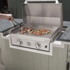 Le Griddle Ranch Hand 2-Burner Freestanding Gas Griddle - GFE75CK -Elite Patio Direct Shop gfe75lifestyle2 4411e316 7843 4e7c 9da9 7252489d537c