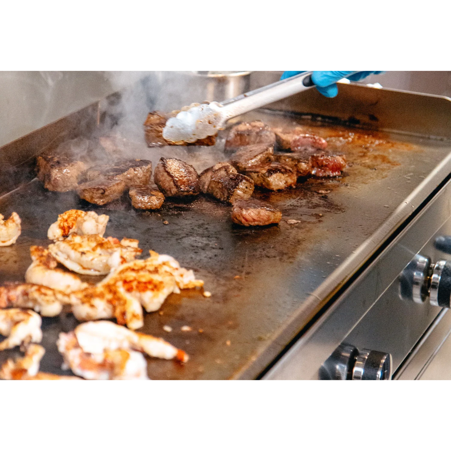 Le Griddle Big Texan 3-Burner 41-Inch Built-In Gas Griddle - GFE105 Le Griddle Big Texan 3-Burner 41-Inch Built-In Gas Griddle - GFE105 -Elite Patio Direct Shop